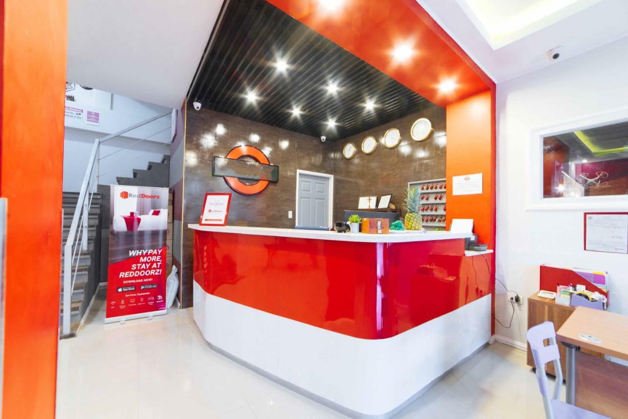 Reddoorz Plus Near Sm Lanang Davao Екстер'єр фото
