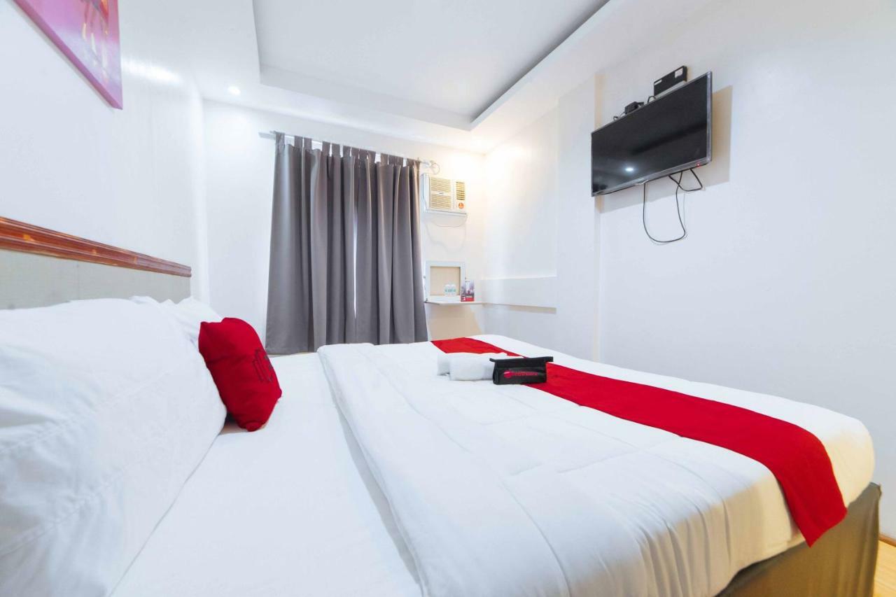Reddoorz Plus Near Sm Lanang Davao Екстер'єр фото